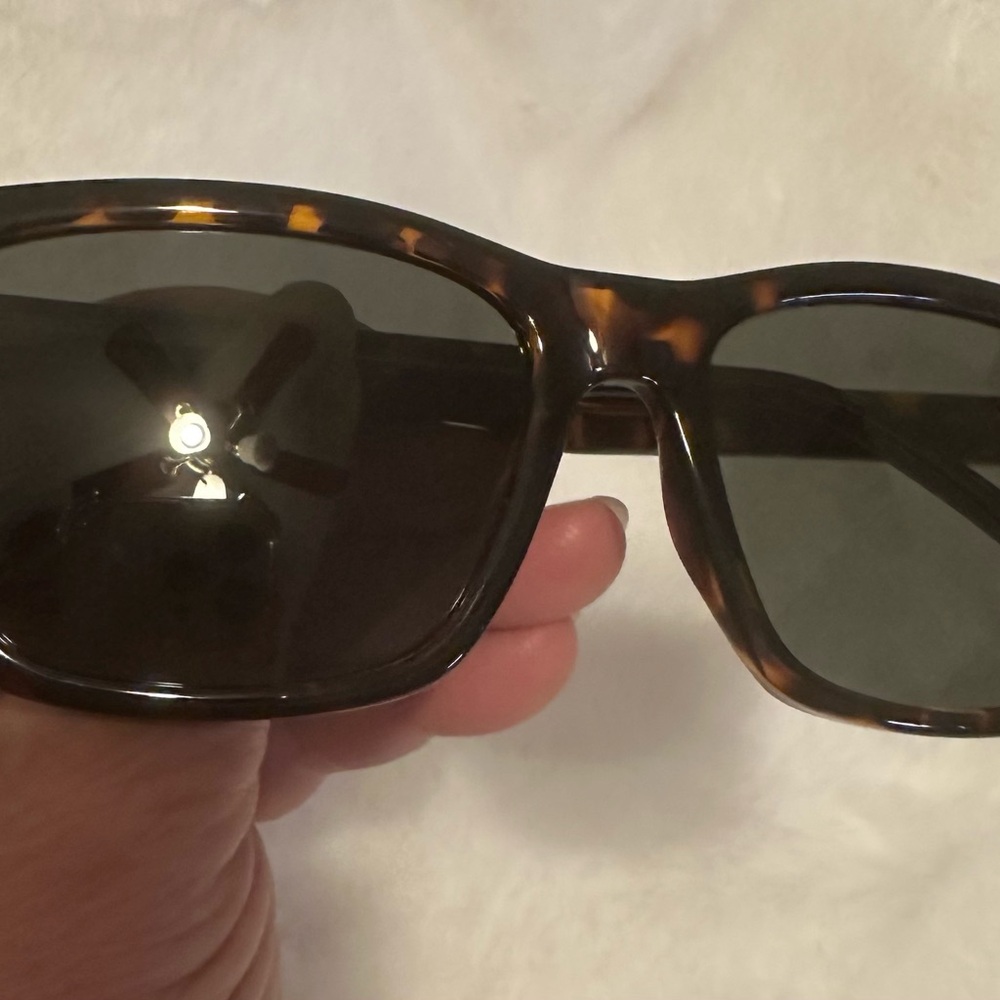 Saint Laurent Dark Sunglasses - Picture 5 of 6